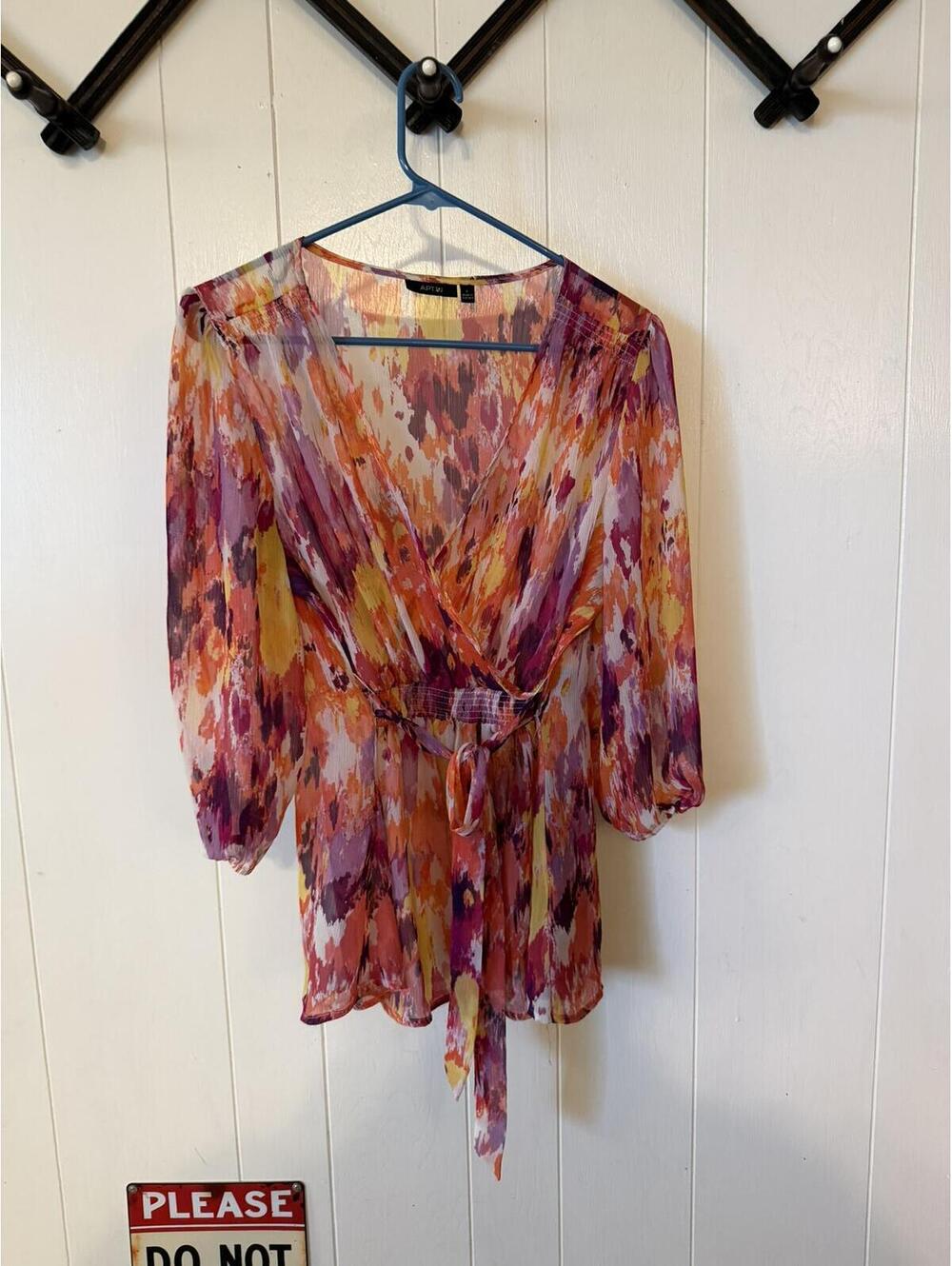 APT. 9 Women's Size L Abstract Print Wrap Blouse Tunic Top